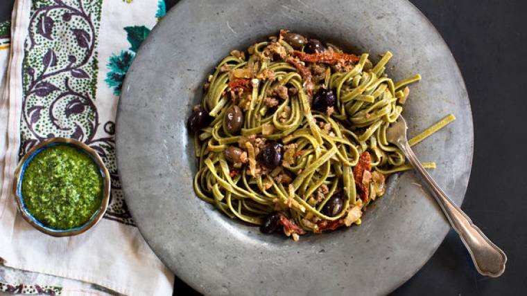 Fettuccine With Merguez and Mint Pesto